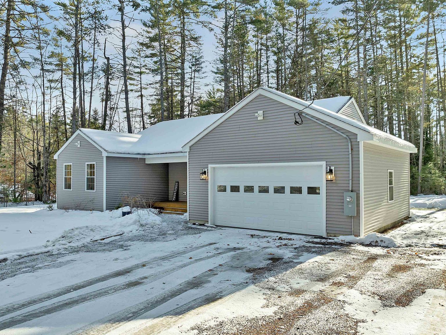 185 Town House Rd Effingham, NH 03882 | Single Family
