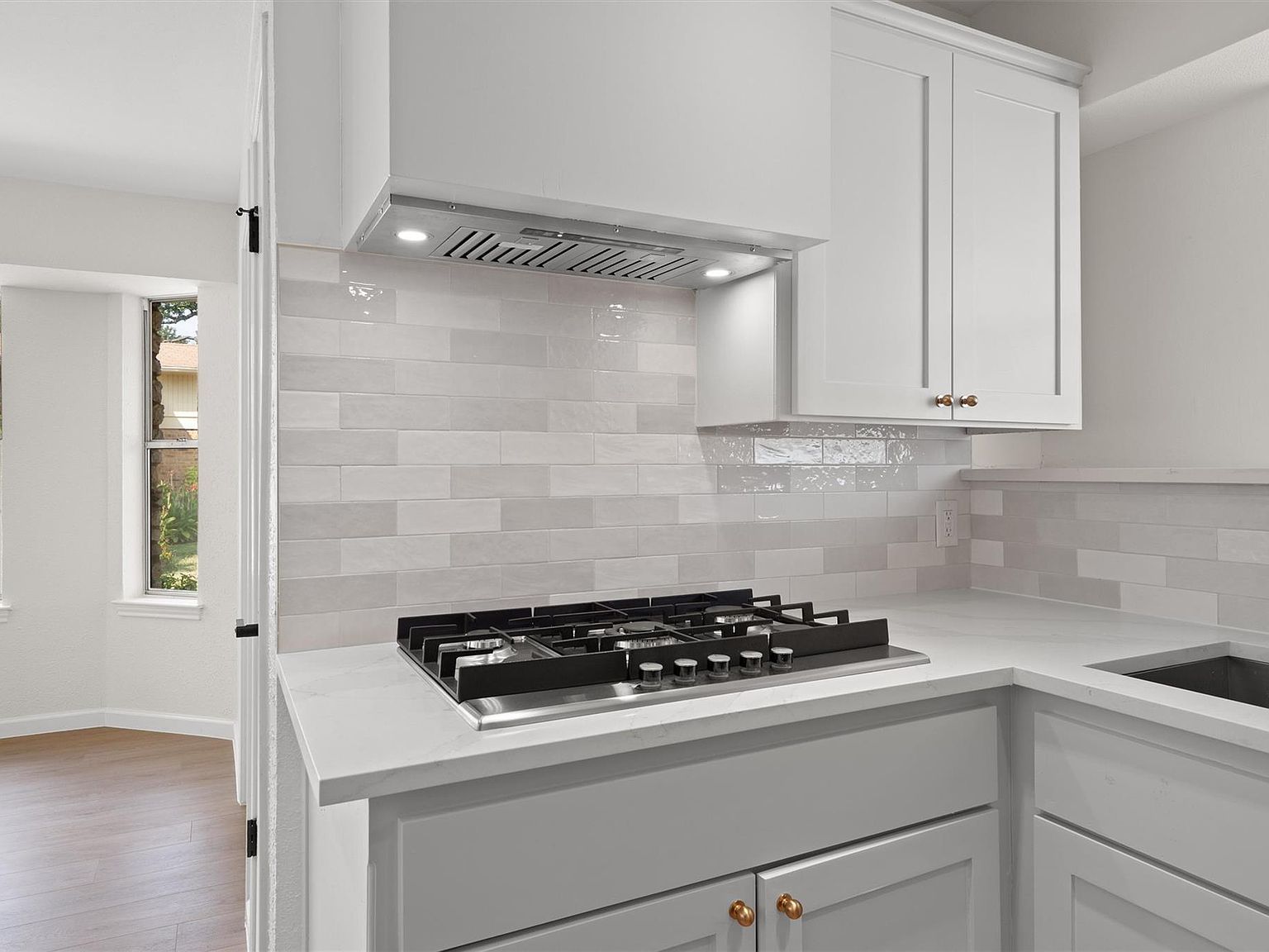 7008 Beckett Rd Austin, TX 78749  | Single Family