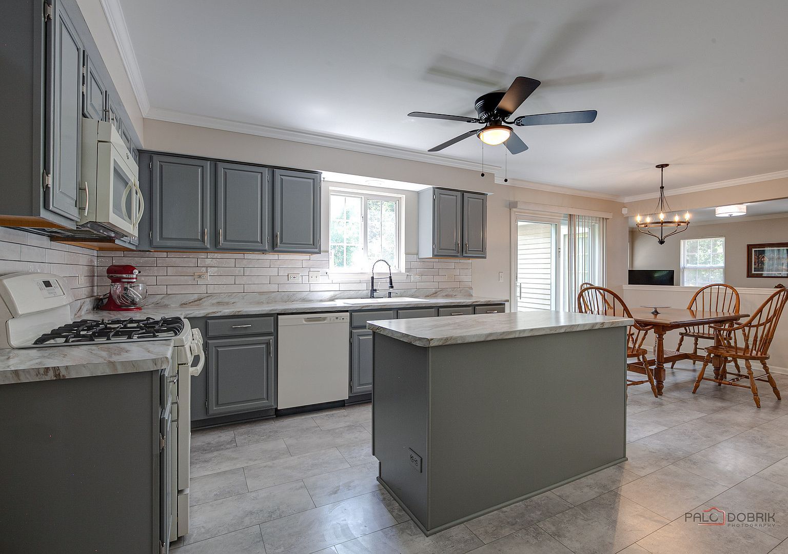 34271 N Tangueray Dr Grayslake, IL 60030  | Single Family