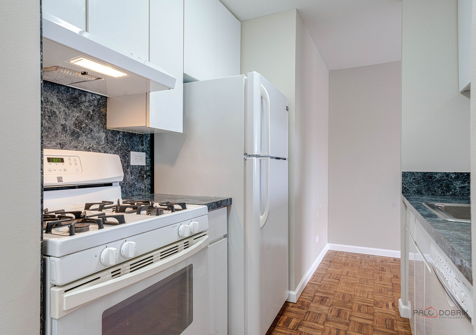 8 Oak Creek Dr APT 2802 Buffalo Grove, IL 60089 | Condominium