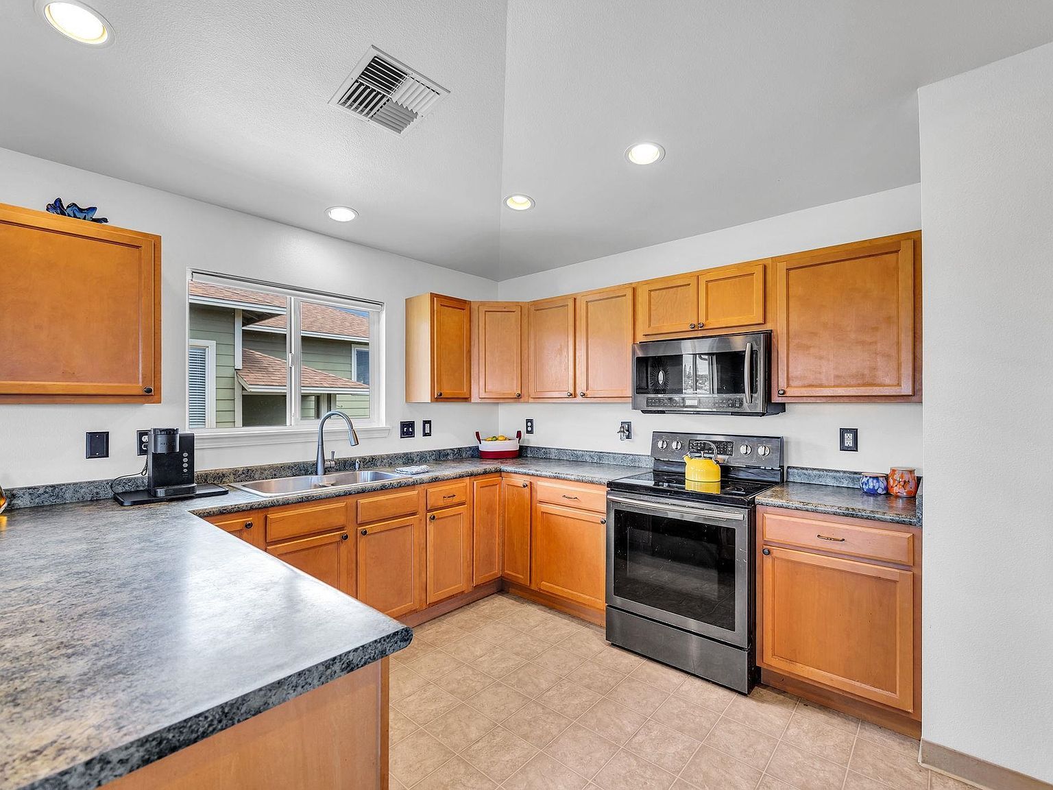 801 Haawi St Wailuku, HI 96793 | Single Family