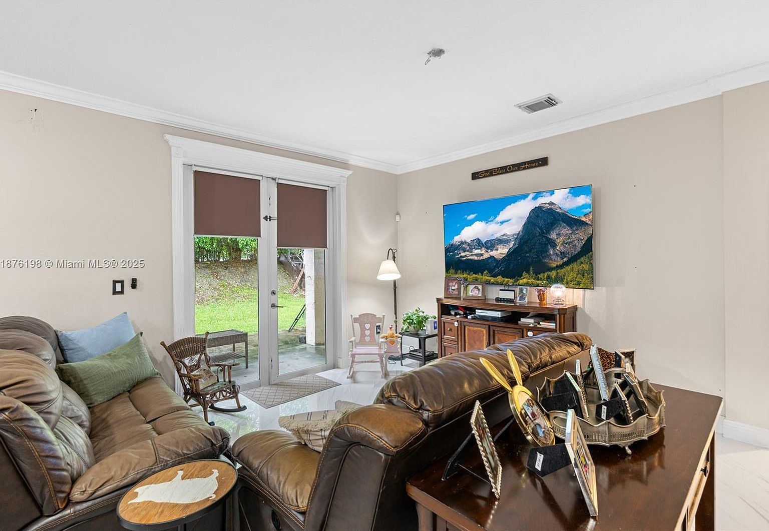 12841 SW 200th Ter Miami, FL 33177  | Single Family