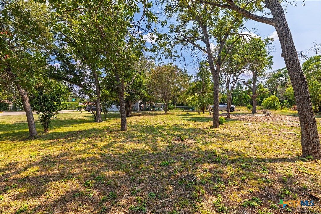 Bert St Seguin, TX 78155 | Land/Lot