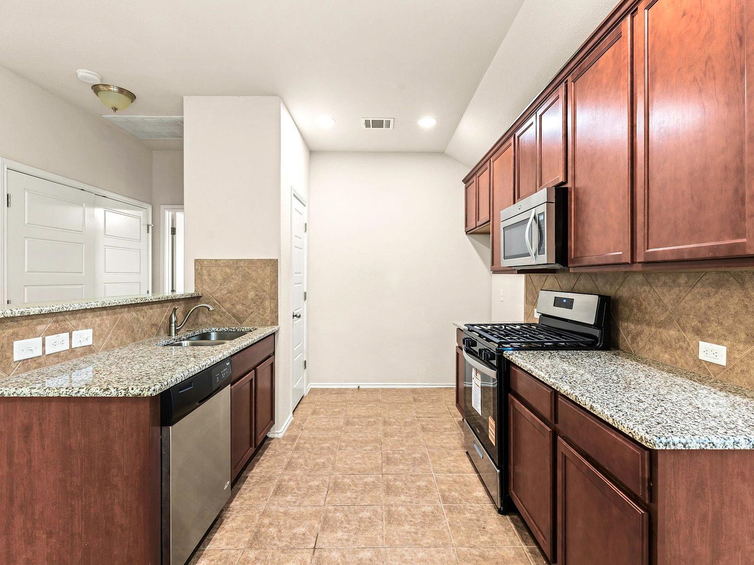 598 Dragon Ridge Rd Buda, TX 78610  | Single Family