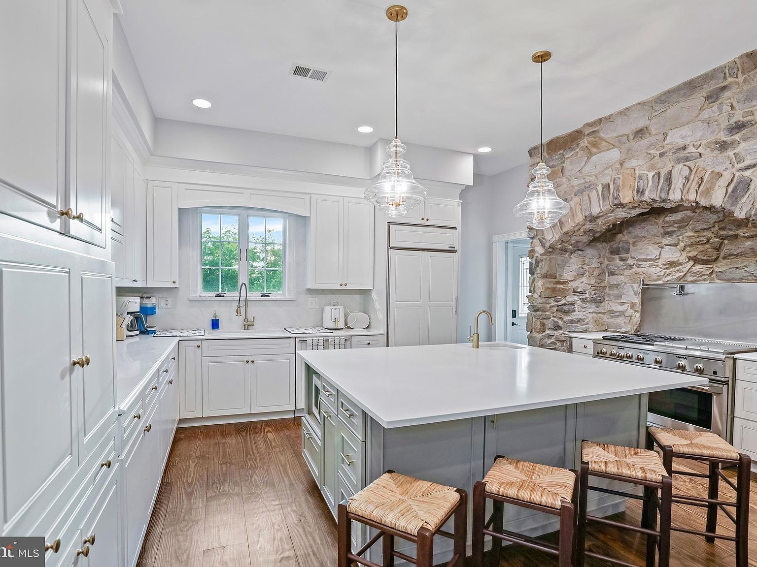 207 Westview Dr Winchester, VA 22603  | Single Family