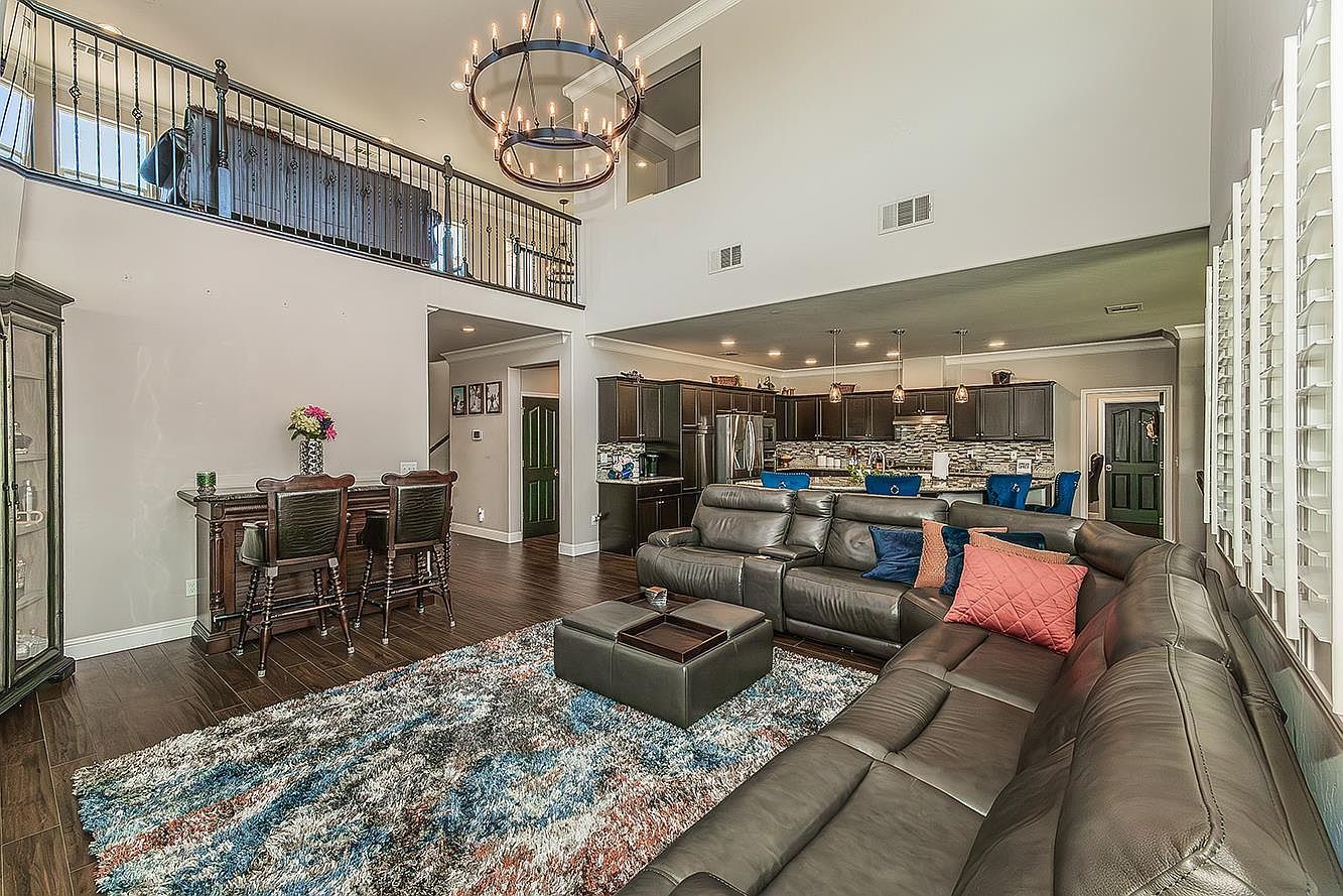 986 Encino Ave Clovis, CA 93619 | Single Family