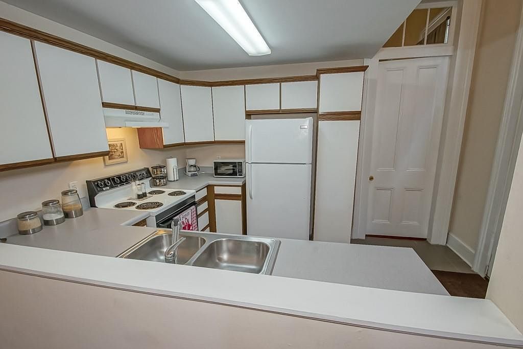 1446 Saint Mary St #1 New Orleans, LA 70130  | Condominium