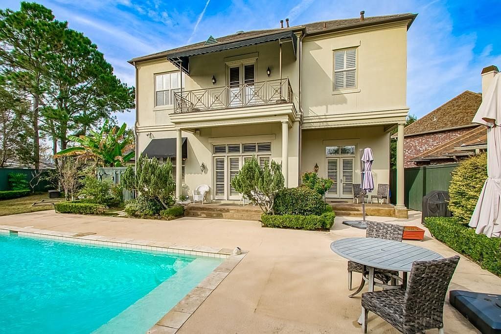 18 Grass Ct River Ridge, LA 70123  | Single Family