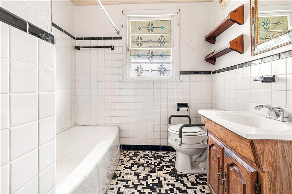 3915 Morris Pl Jefferson, LA 70121 | Single Family