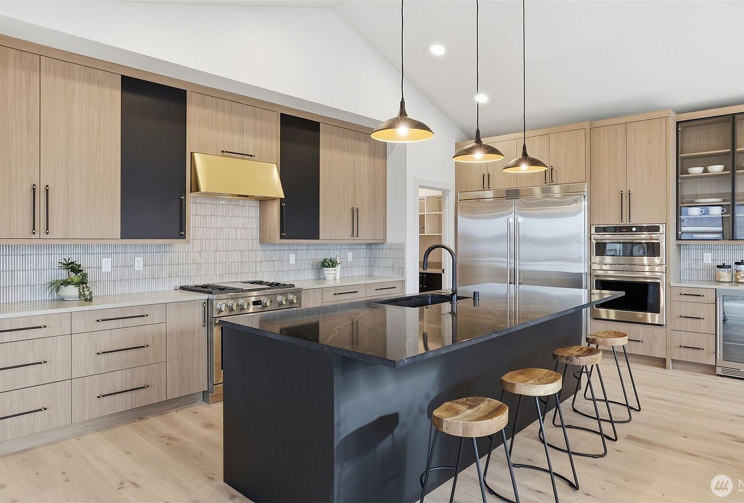 1015 N 35th St Renton, WA 98056 | Single Family