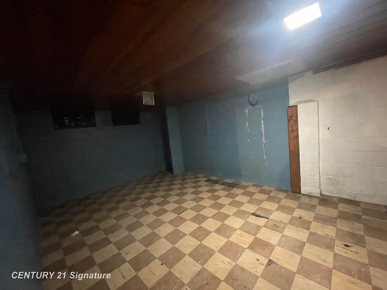 1418 Blueberry Ln Flint, MI 48507  | Single Family