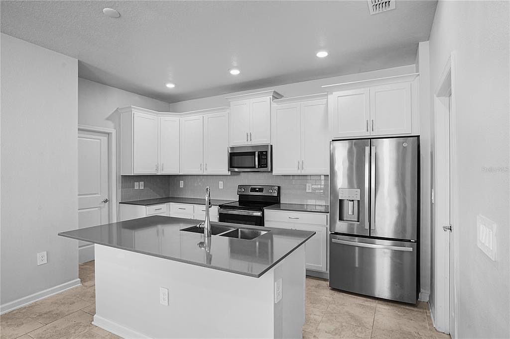 6449 Sprucepine Ln Saint Cloud, FL 34771  | Single Family