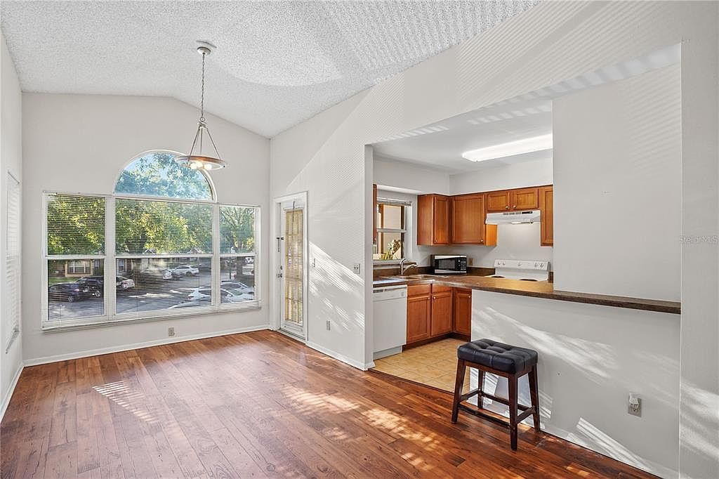 5468 E Michigan St APT 4 Orlando, FL 32812  | Condominium