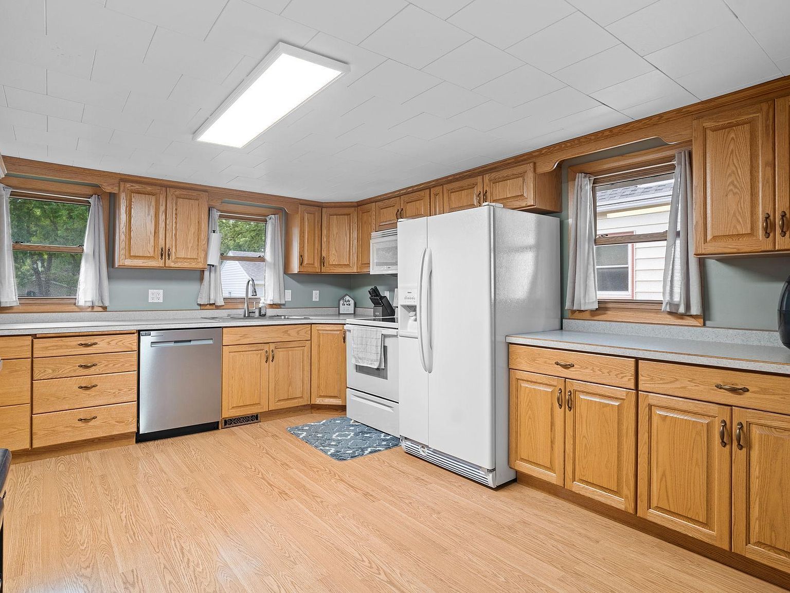 246 Beech Ave Owatonna, MN 55060  | Single Family