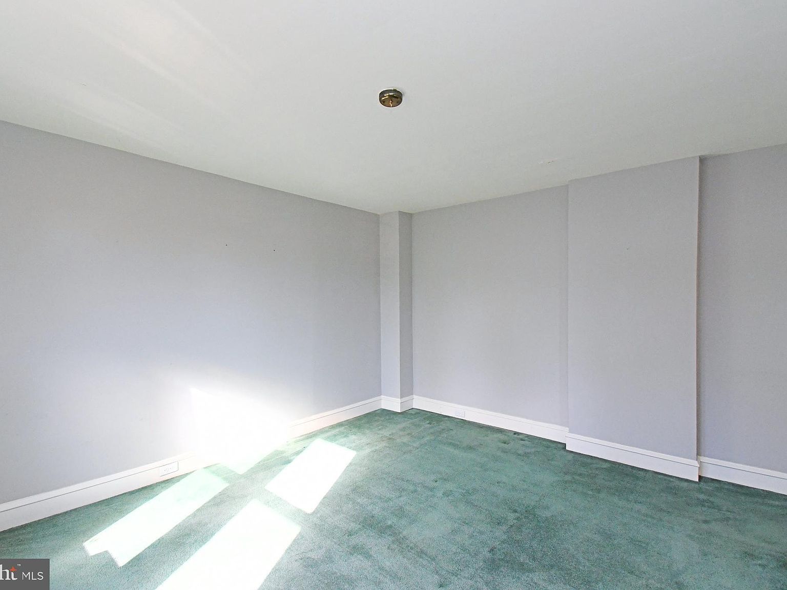 621 N Forrest Ave Norristown, PA 19403  | Single Family