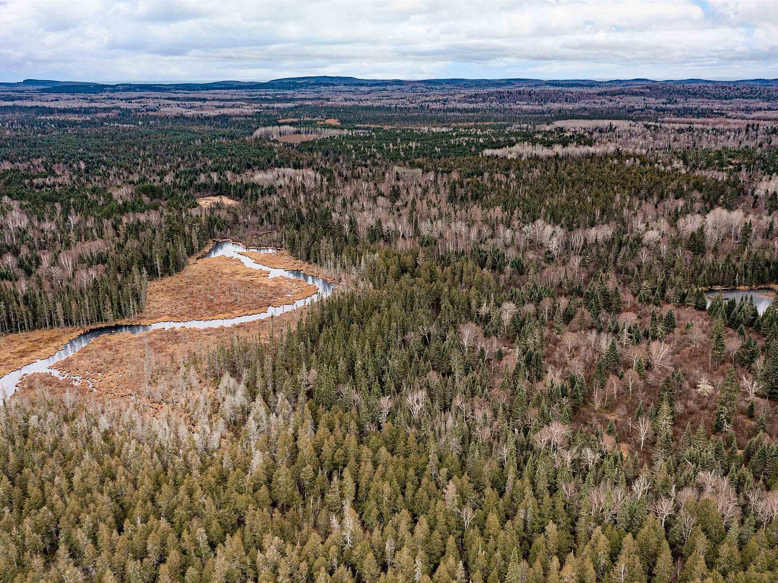 2760 Caribou Trl Lutsen, MN 55612  | Land/Lot