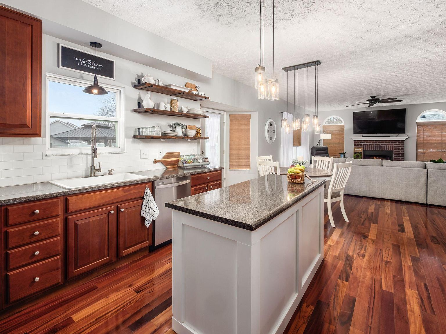 2005 Stargrass Ave Grove City, OH 43123  | Single Family