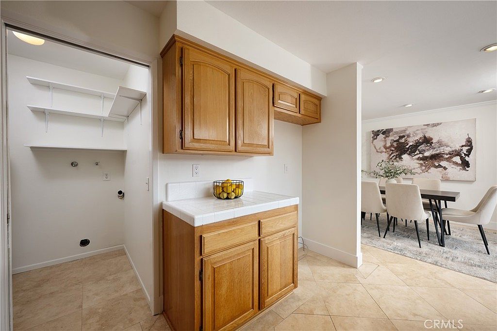 13981 Berkenham Walk Westminster, CA 92683  | Single Family