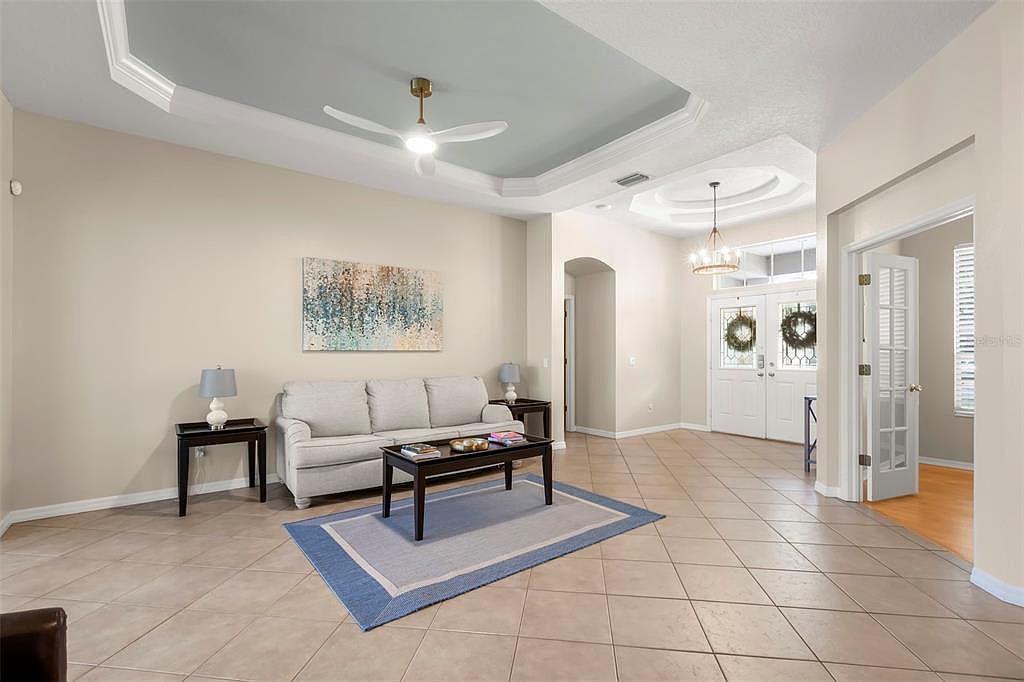 15321 Vireoglen Ln Lithia, FL 33547  | Single Family