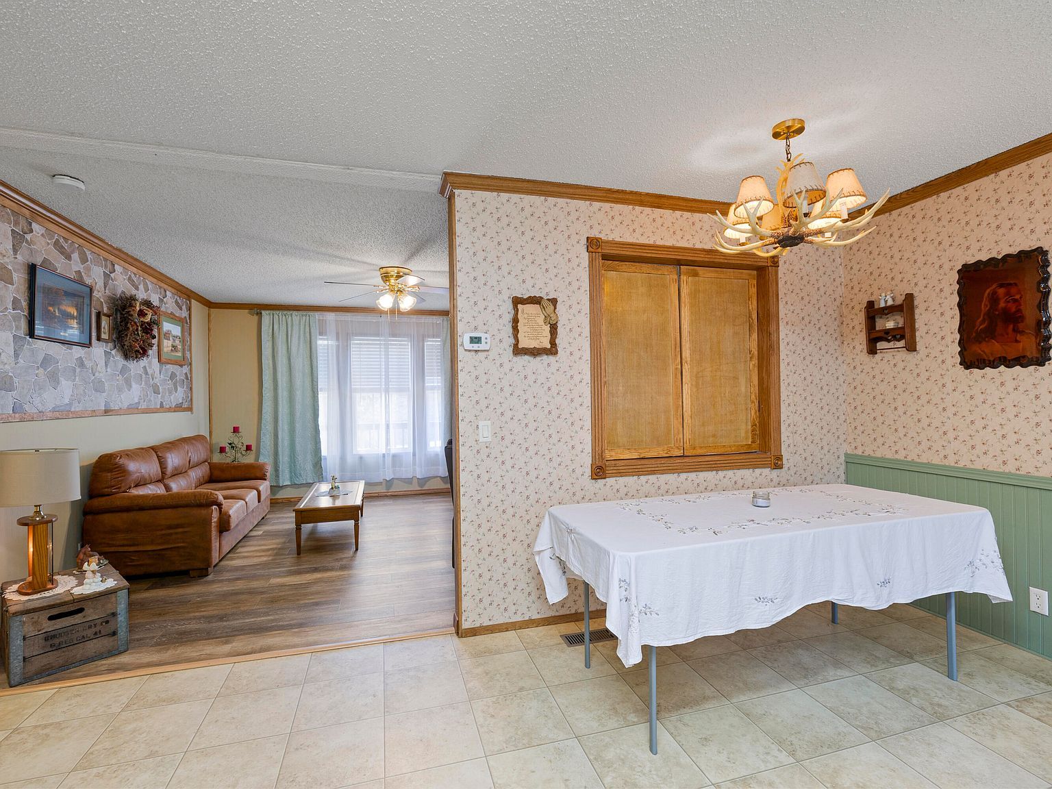 1805 County Road 837 Gainesville, MO 65655  | New build