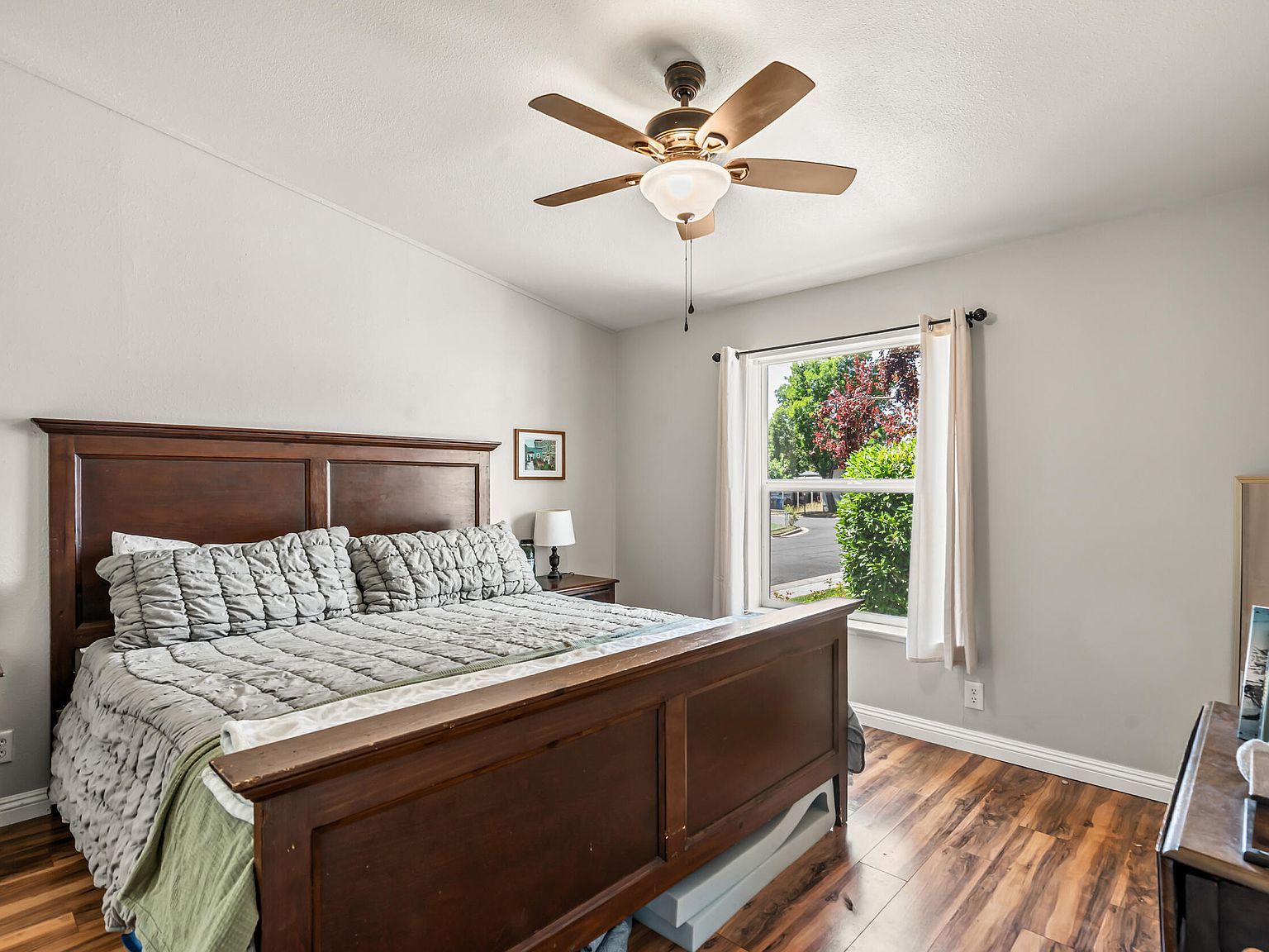 633 E Archwood Dr UNIT 131 Eagle Point, OR 97524  | New build