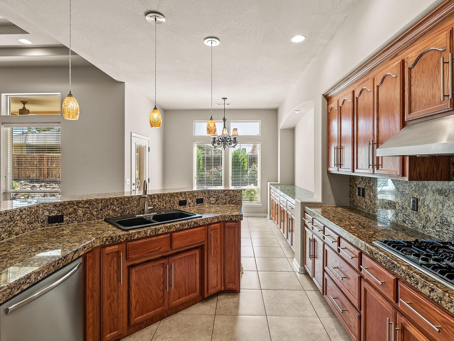 162 Bellerive Dr Eagle Pt, OR 97524  | Single Family