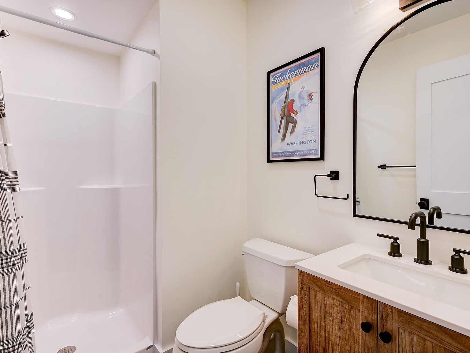 137 Skimobile Rd UNIT 3 North Conway, NH 03860 | New build