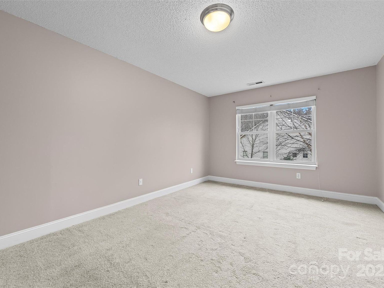 234 Wash Creek Dr UNIT F Hendersonville, NC 28739  | Condominium