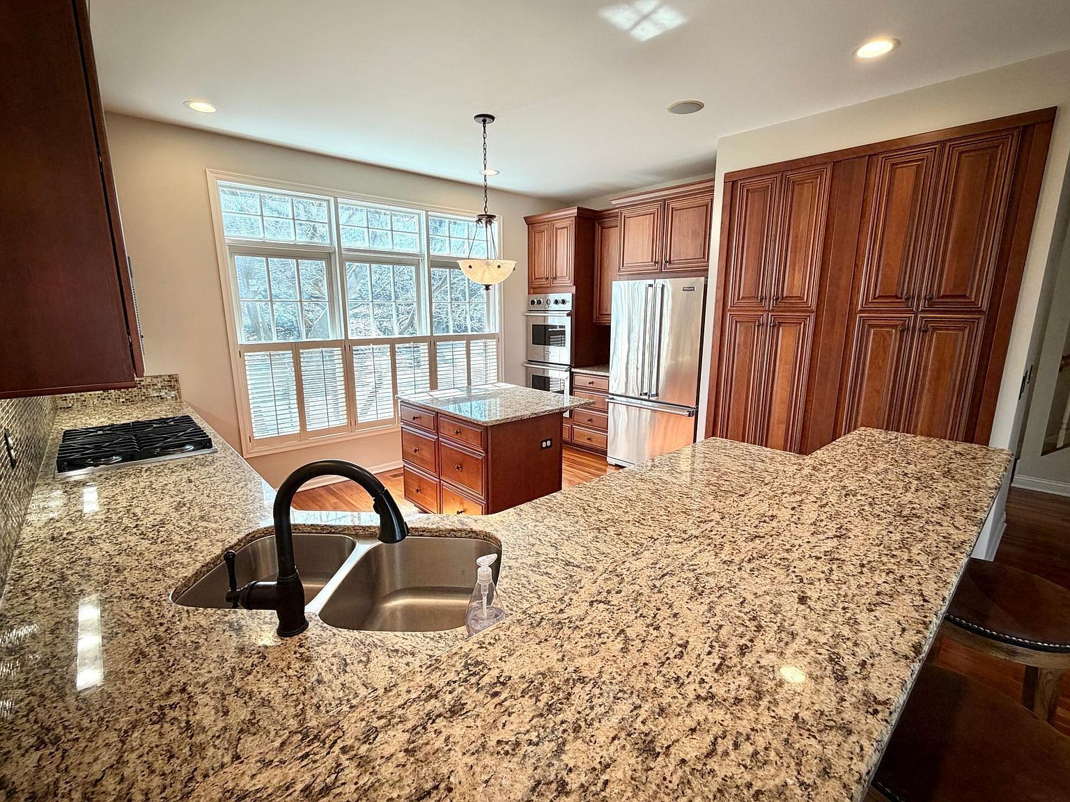 228 Ridgewood Ave Minneapolis, MN 55403 | Single Family