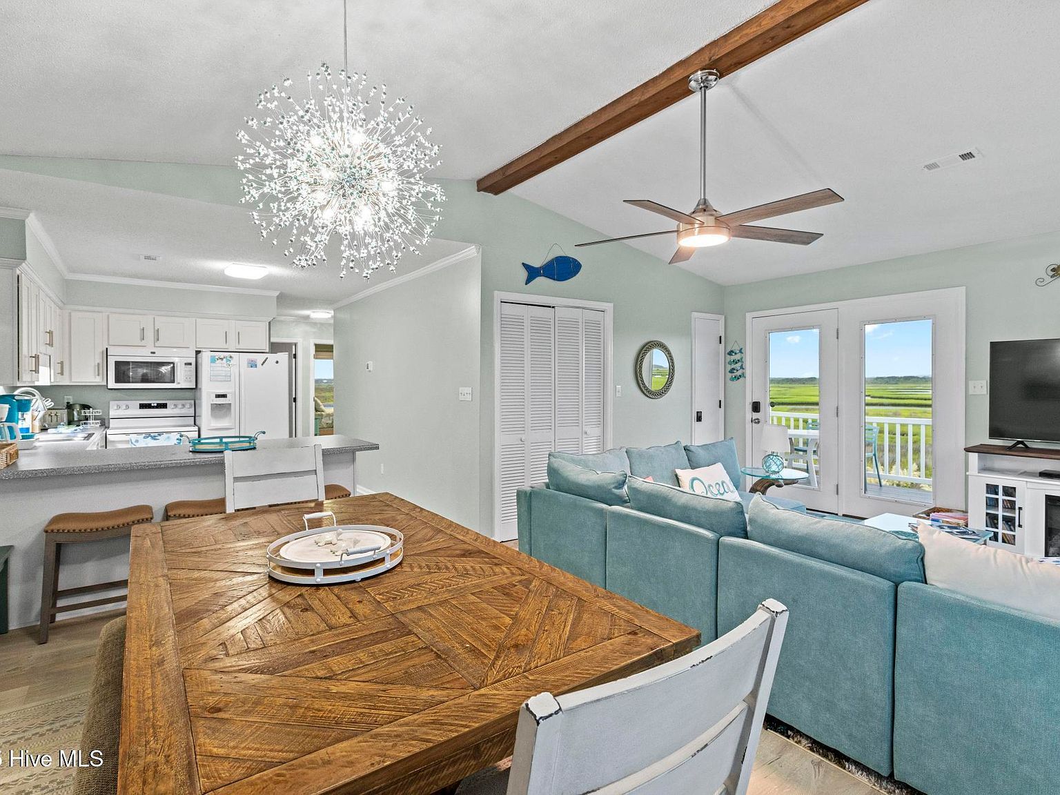227 Coastal Dr North Topsail Beach, NC 28460  | New build