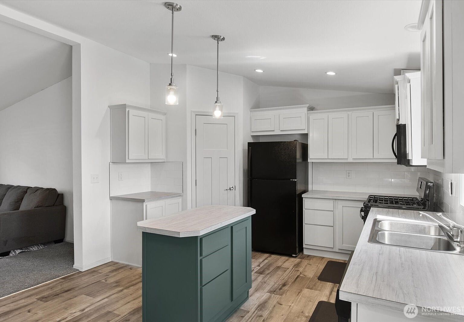 23708 Locust Way SPACE 64 Bothell, WA 98021  | New build