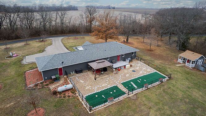 401A County Road 2500 N Mahomet, IL 61853  | Single Family