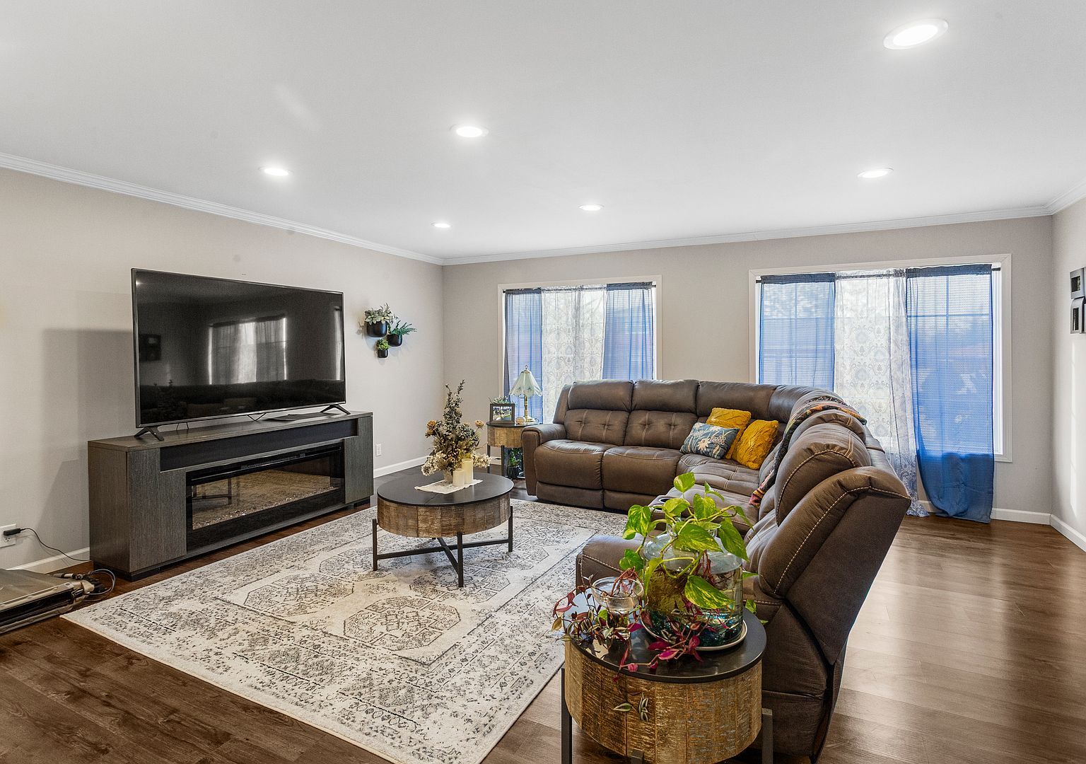 36 Allen Bend Dr Decatur, IL 62521  | Single Family