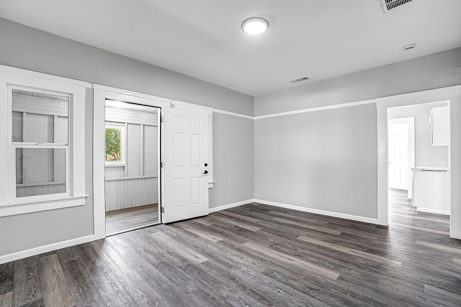 1303 N Calaveras St Fresno, CA 93728 | Single Family