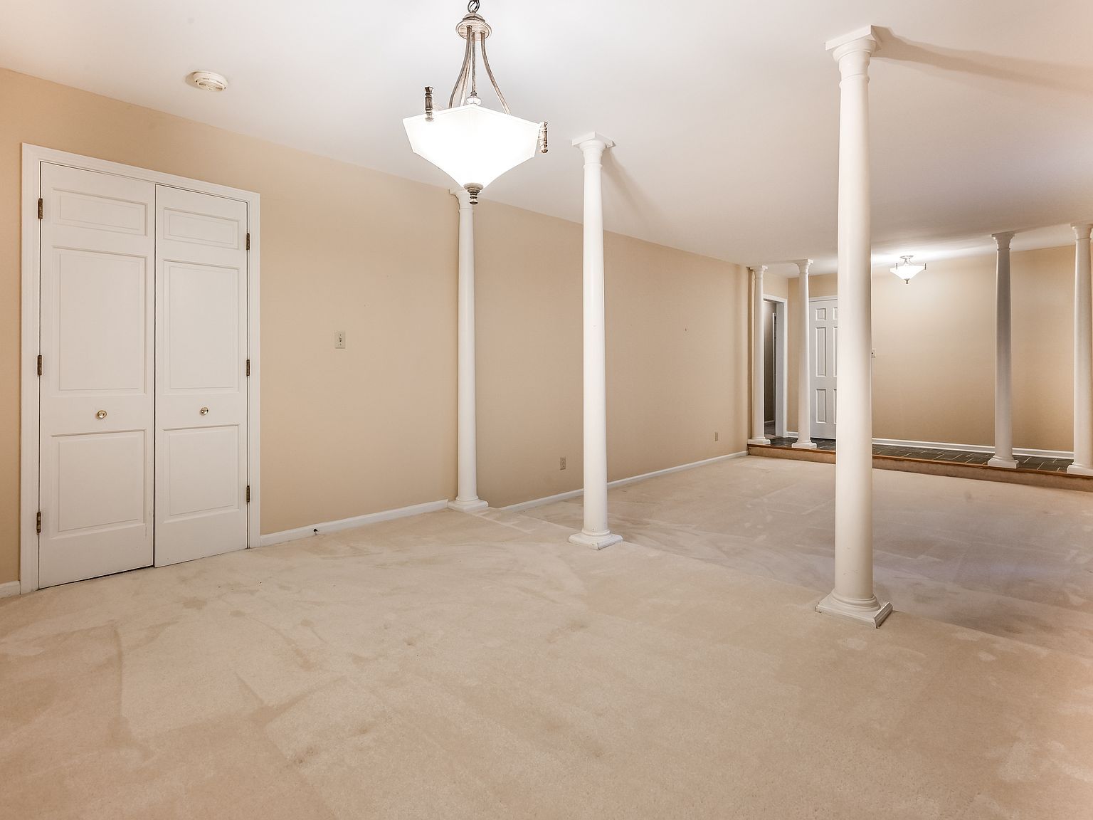 8840 Ellington Dr Indianapolis, IN 46234 | Single Family