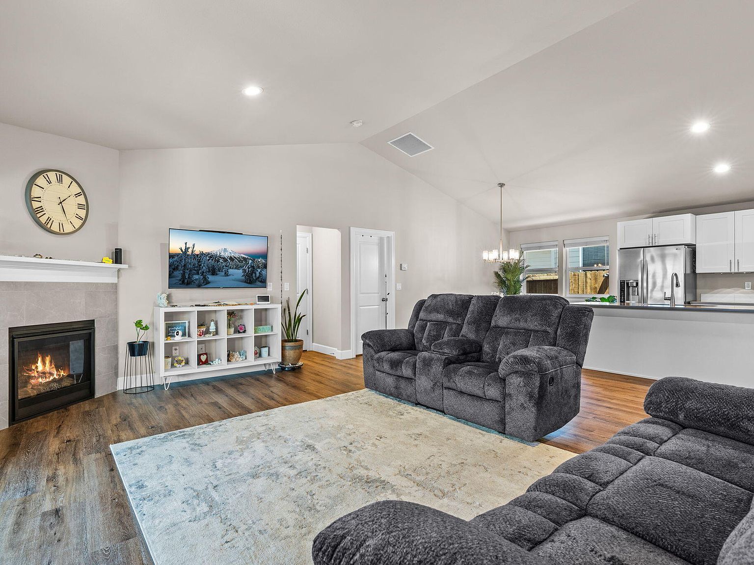 3467 W Antler Ave Redmond, OR 97756  | Single Family