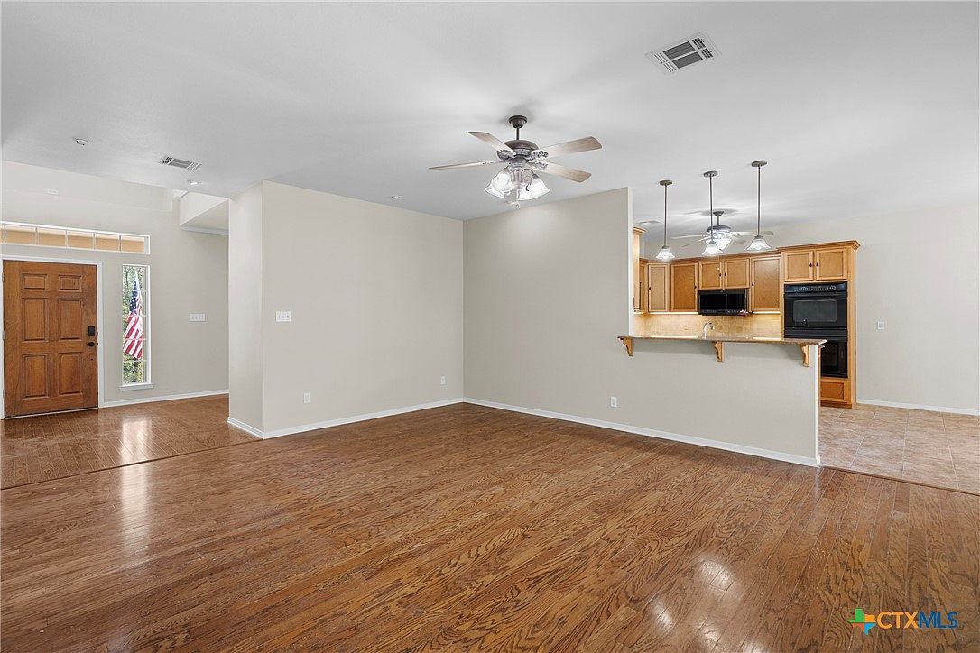 1412 Indian Trl Salado, TX 76571  | Single Family