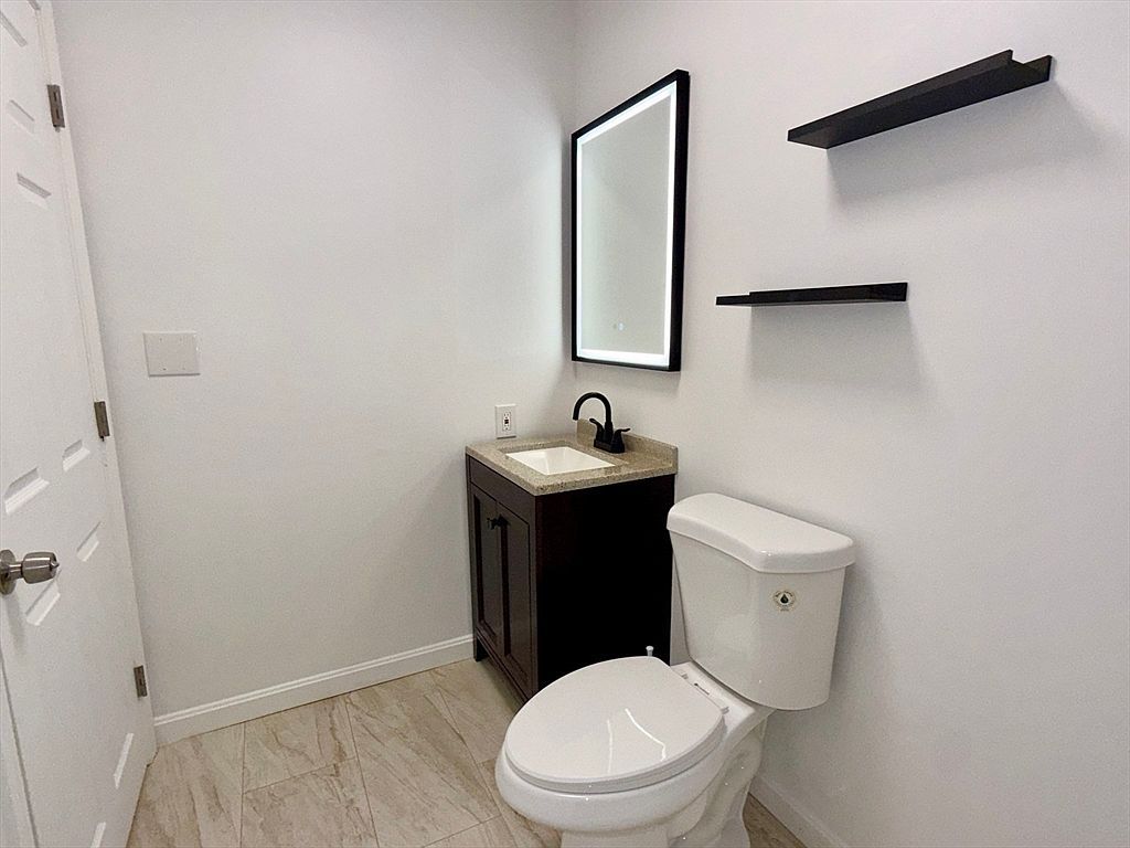 131-131A Lawrence St #40 Lawrence, MA 01841  | New build