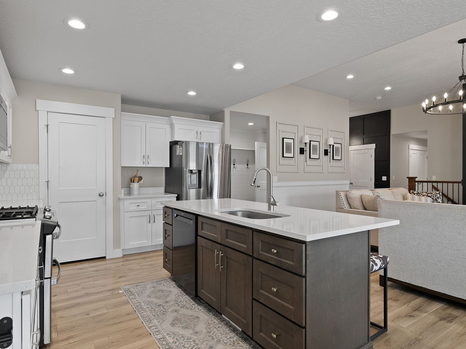 765 W Vista View Dr Grantsville, UT 84029  | Single Family