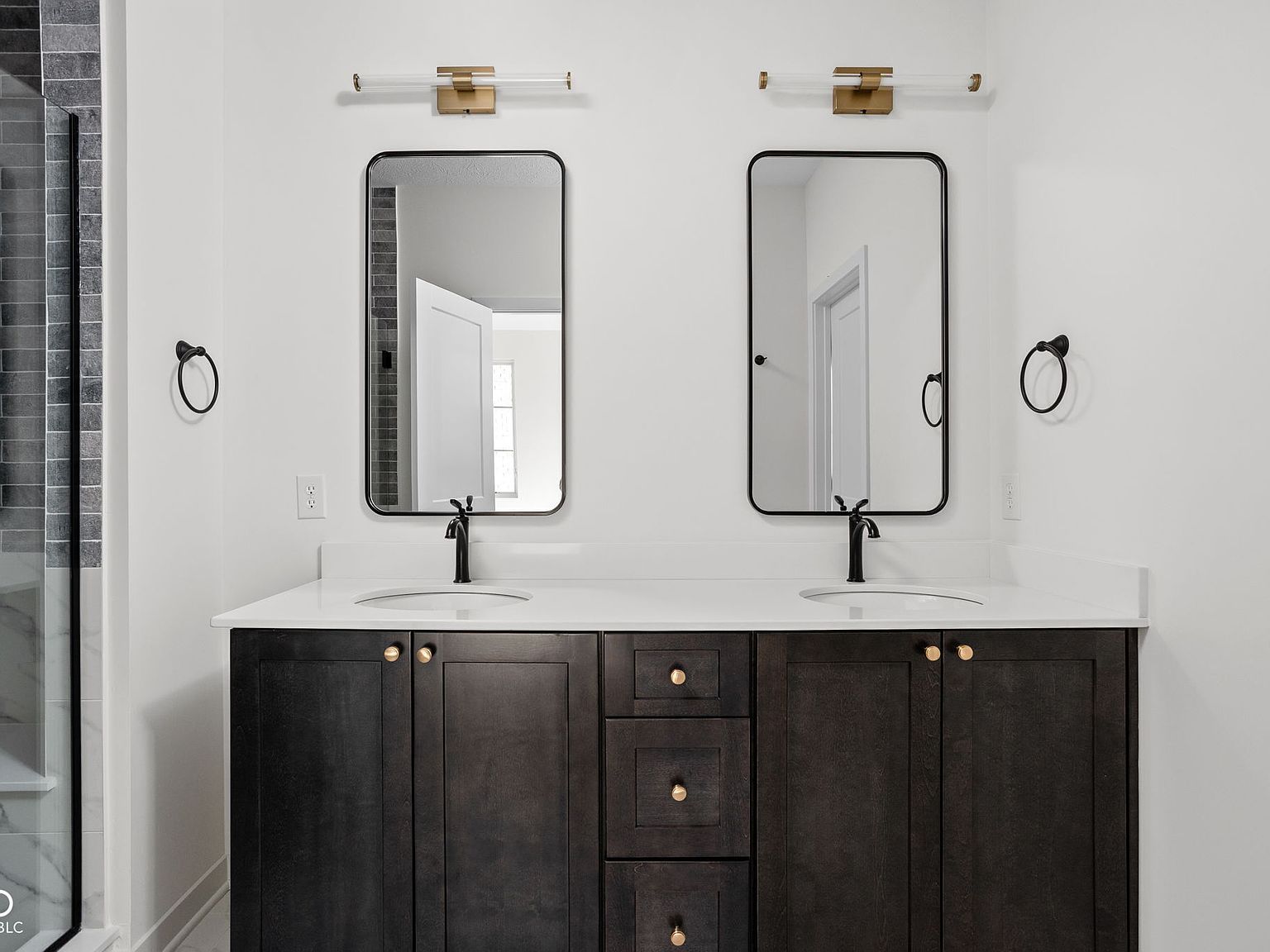 1675 Coach Dr Westfield, IN 46074  | Single Family