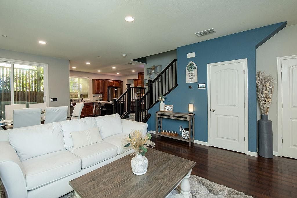 2228 Gallery Dr Riverbank, CA 95367 | Single Family