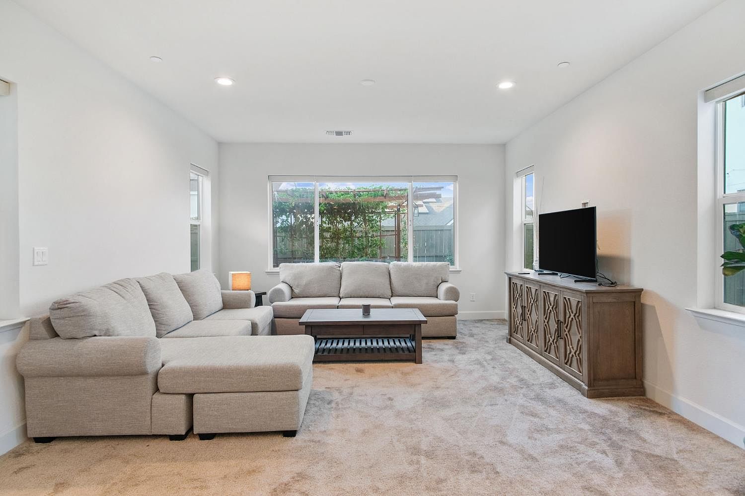 Rio Grande Dr Tracy, CA 95377 | Single Family