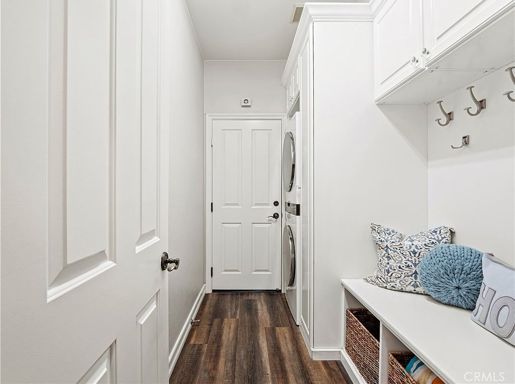 26802 Stonegate Dr Valencia, CA 91381  | Single Family