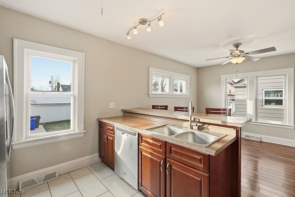 7128 Marcelline Ct Cleveland, OH 44125  | Single Family