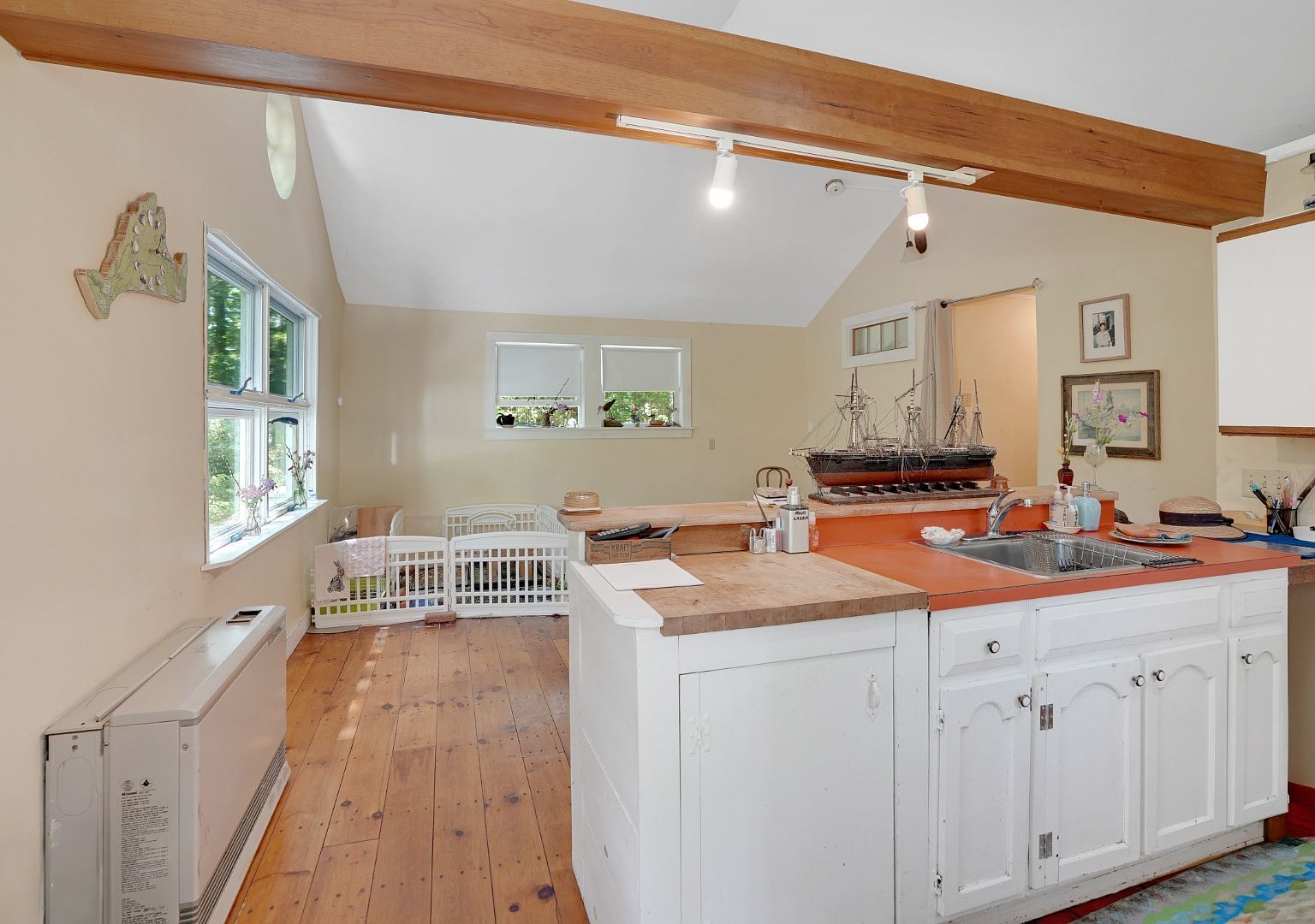 21 Clay Pit Rd Edgartown, MA 02539  | Single Family