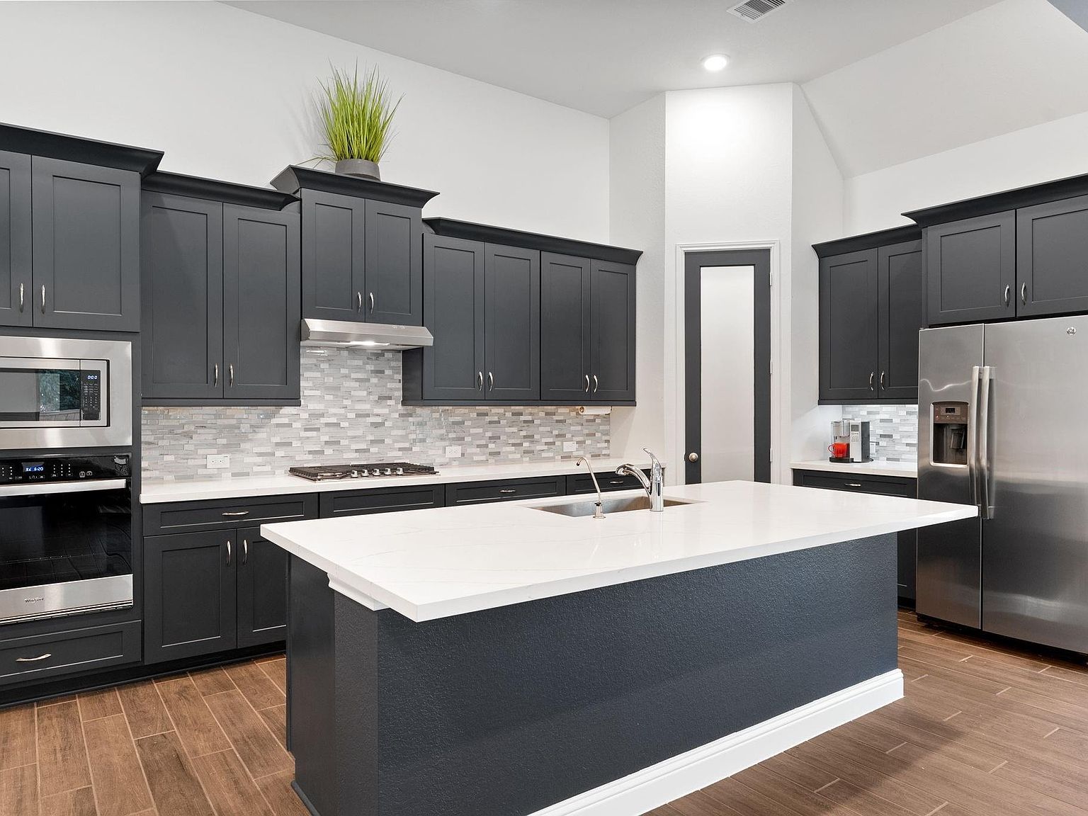 522 Black Bronco Rd Magnolia, TX 77354  | Single Family