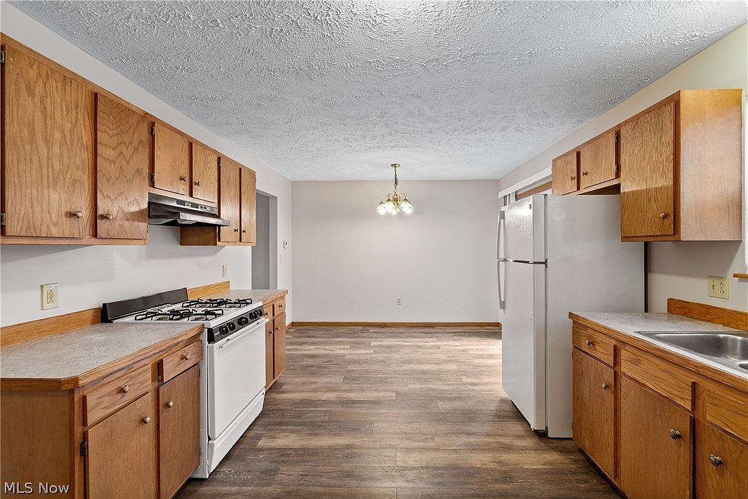 103 W Crosier St Akron, OH 44311 | Single Family