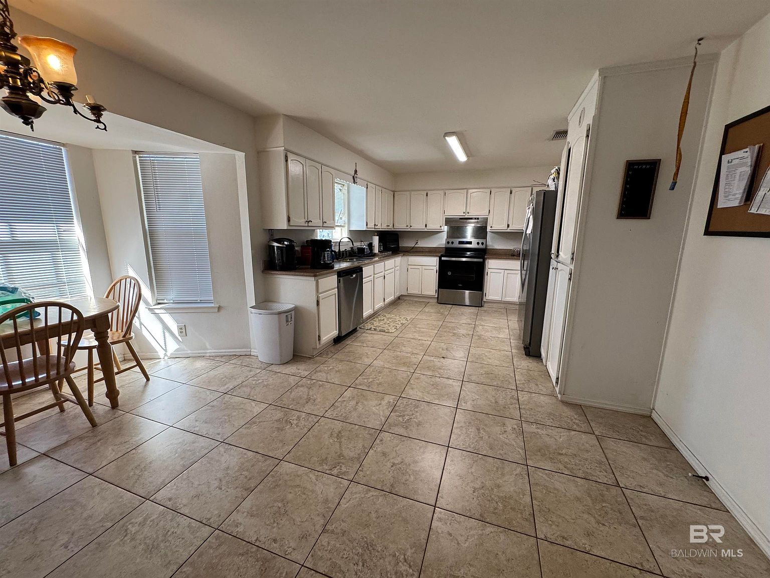 100 Robbins Blvd Daphne, AL 36526  | Single Family