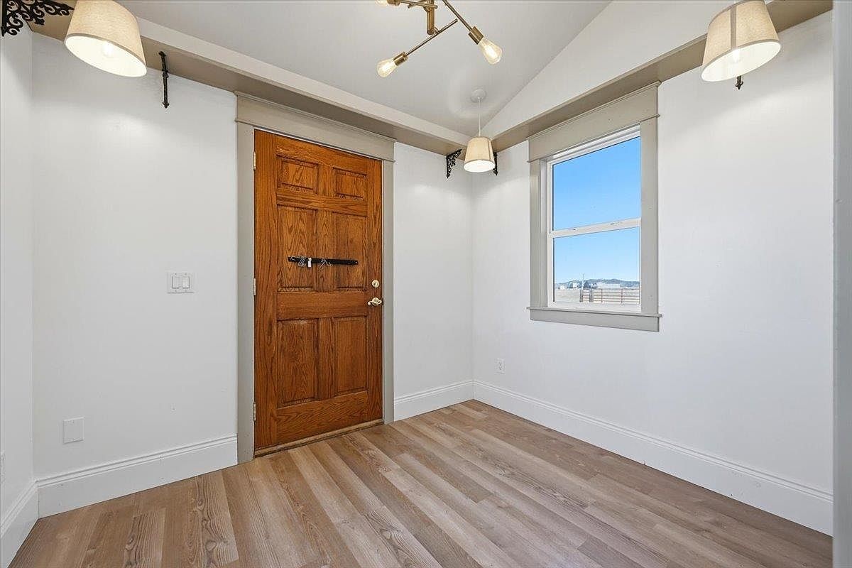 19746 Hunter Rd Spearfish, SD 57783 | Single Family