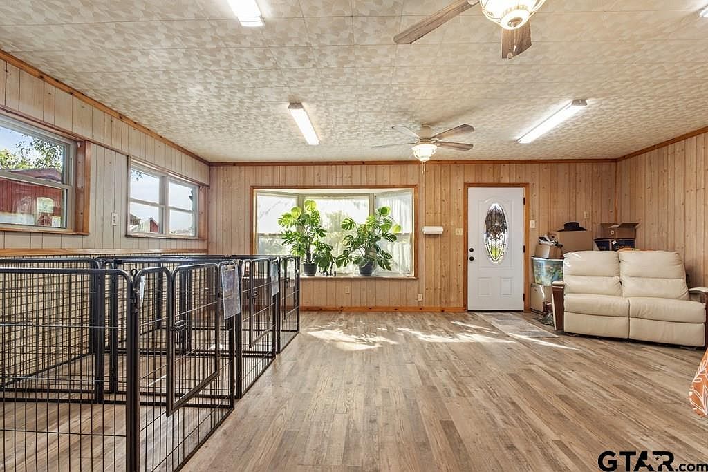 661 Vz County Road 4406 Ben Wheeler, TX 75754  | Single Family